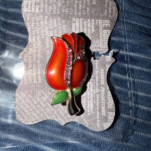 Elegant Red Rose Brooch with Rhinestones